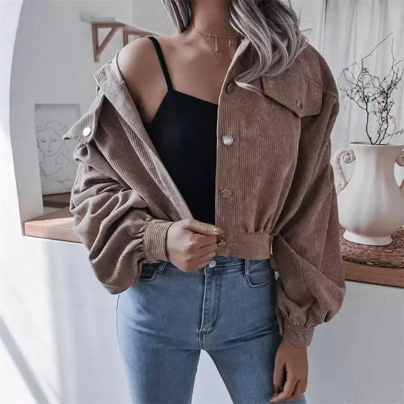 Damen Jacke mit lässigem Schnitt und praktischen Taschen | A&Z - 3 - Atelier-Zofia