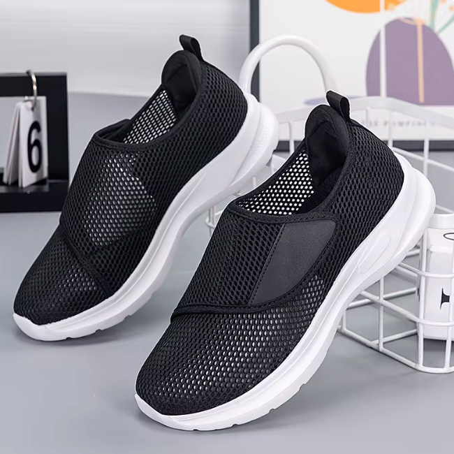 Damen Komfortschuhe mit verstellbarem Riemen - Extra Breite & Atmungsaktives Mesh - J&B - 4