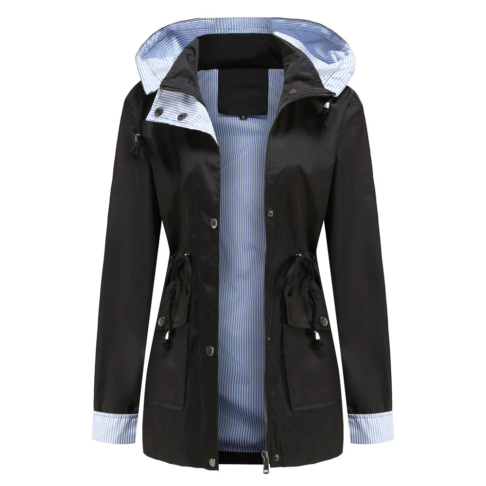 Damenjacke mit Kapuze und tailliertem Schnitt - 6