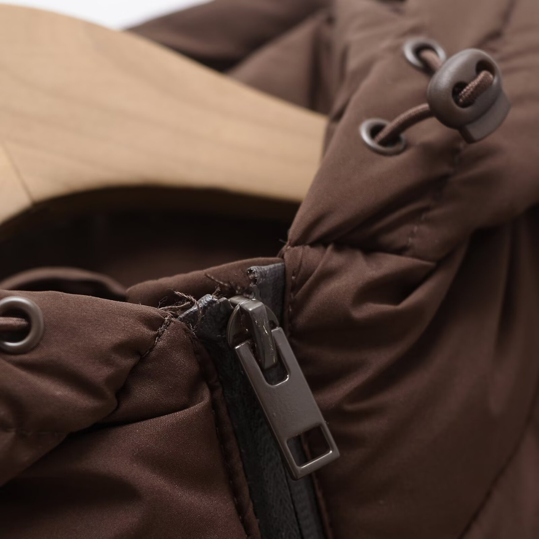 Damenjacke mit Kapuze und Chevron-Schnitt - 8