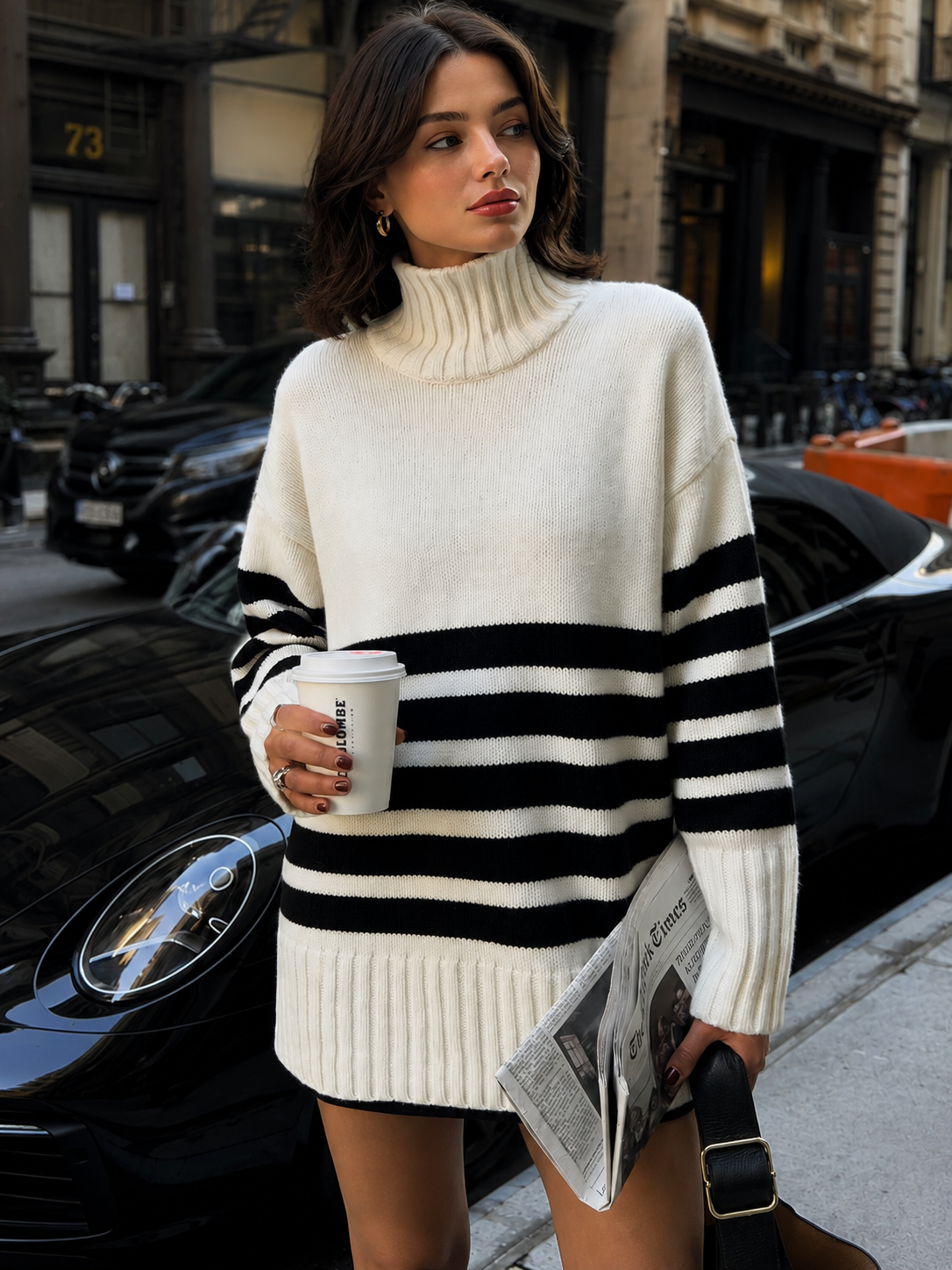 Pullover Damen mit hohem Kragen und lässiger Silhouette - 1