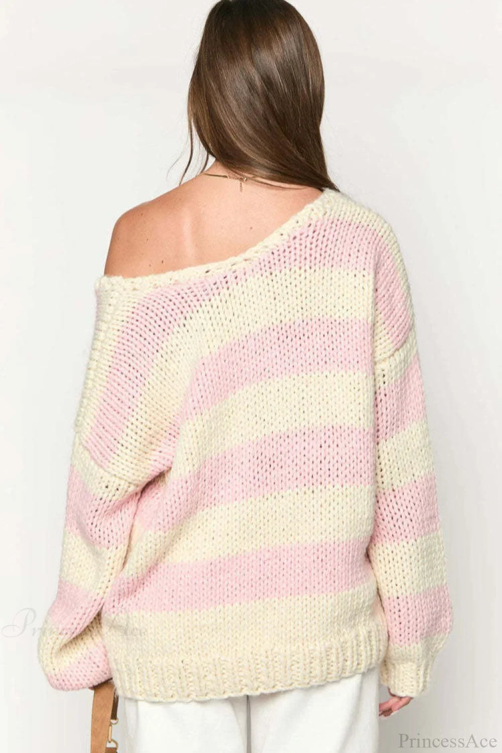 Pullover Damen mit lässigem Schnitt und Off-Shoulder Design - 13