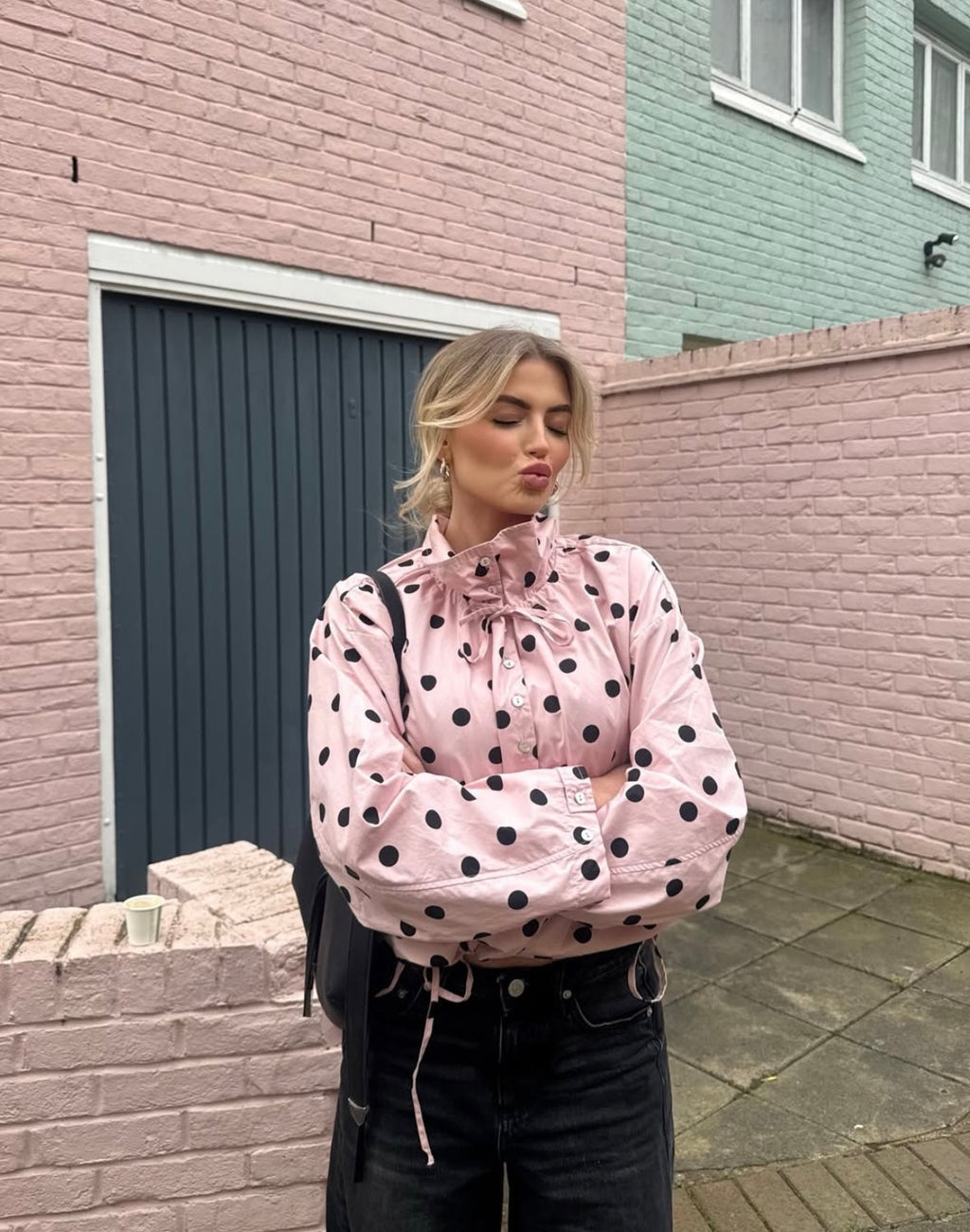 Bluse Damen mit hohem Kragen und Puffärmeln - 3
