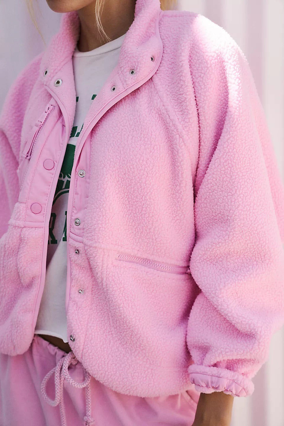 Damenjacke mit lässigem Schnitt und praktischen Taschen - 13