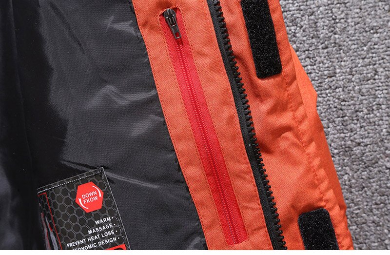 Moderne Herren Winterjacke mit abnehmbarer Kapuze und praktischen Taschen - 18