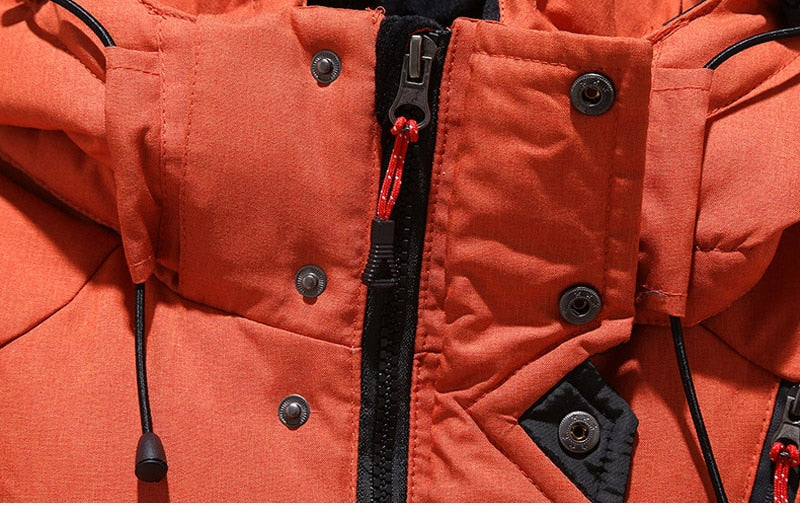 Moderne Herren Winterjacke mit abnehmbarer Kapuze und praktischen Taschen - 19