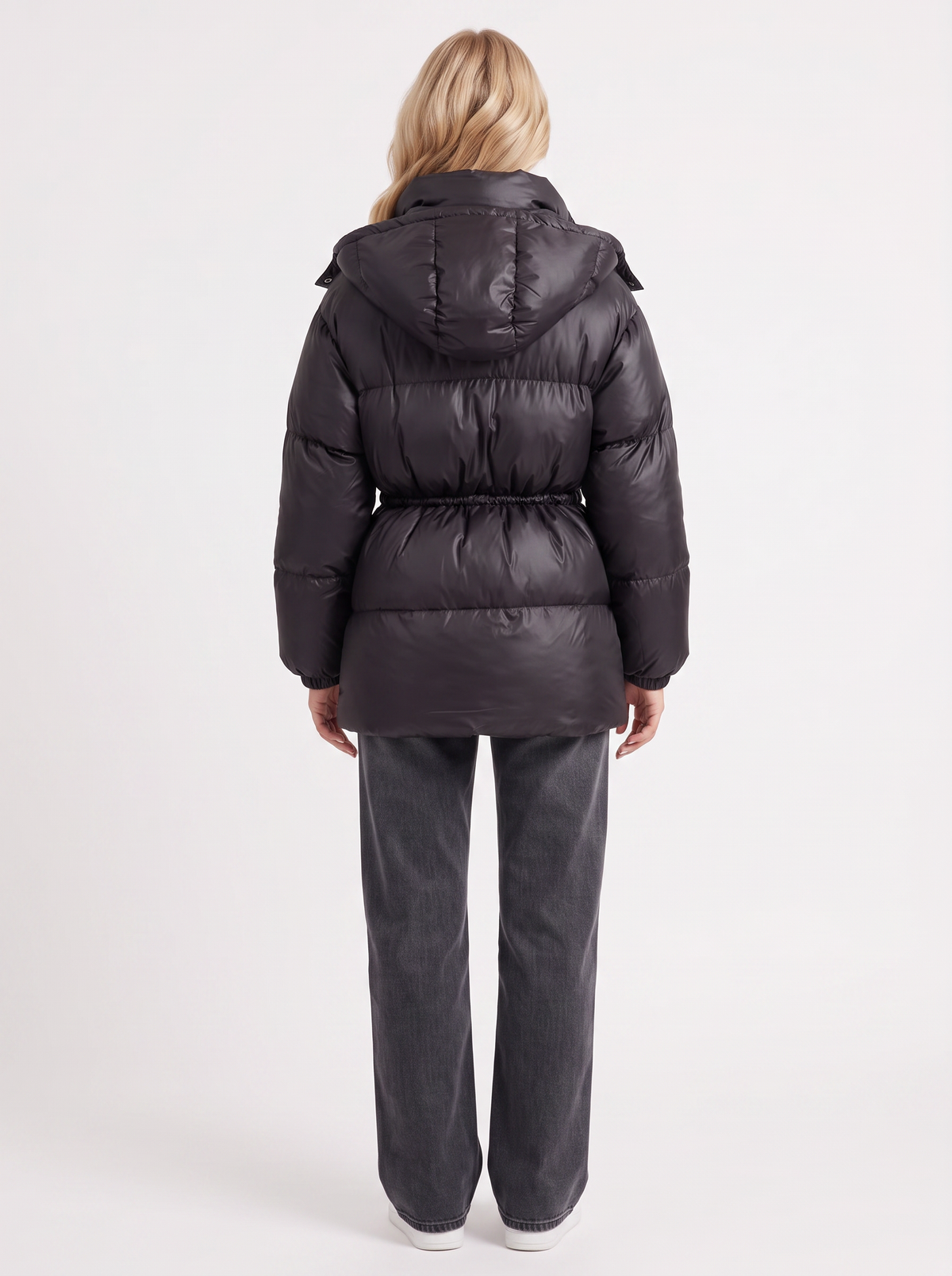 Damenjacke mit Kapuze und taillierter Passform - 23