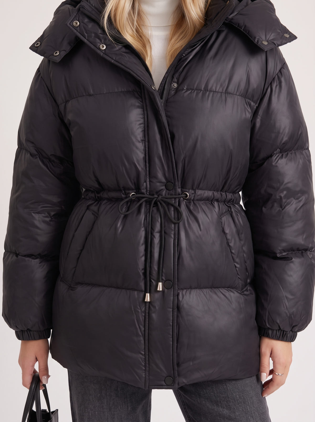 Damenjacke mit Kapuze und taillierter Passform - 24