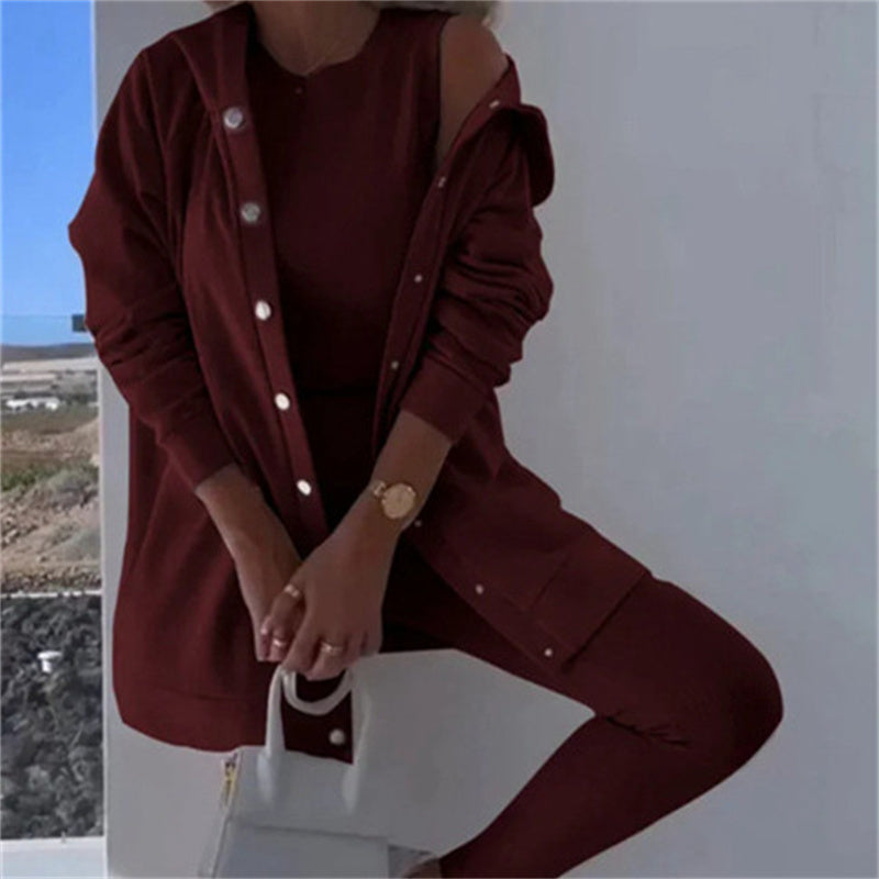 Outfit Damen mit Kapuzensweatjacke und Leggings - 3