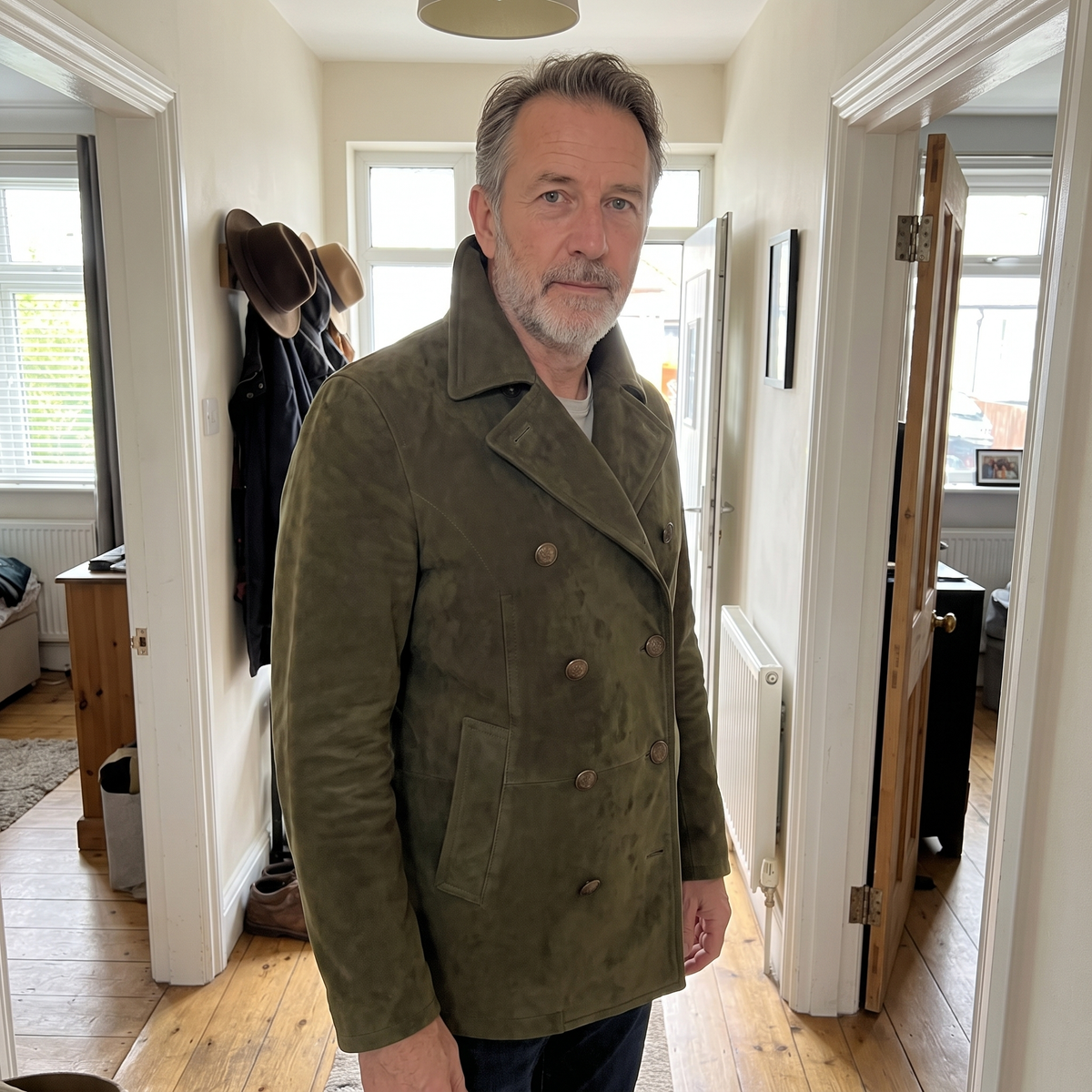 Herrenjacke mit doppelter Knopfleiste und modischem Revers - 2