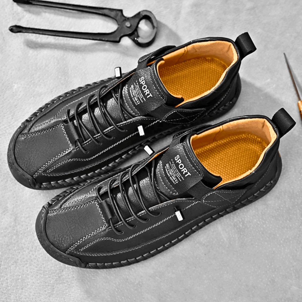 Sportliche Herren Sneakers mit Klettverschluss und lässigem Schnitt - 10