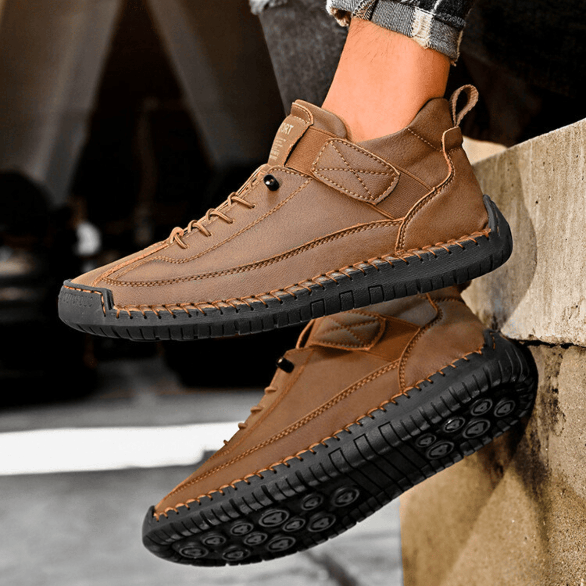 Sportliche Herren Sneakers mit Klettverschluss und lässigem Schnitt - 21