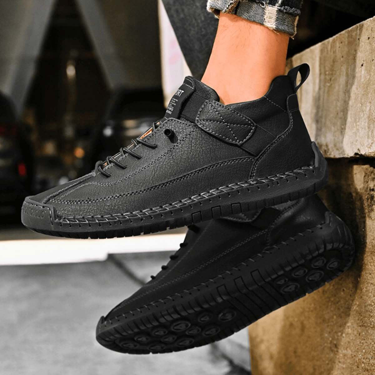 Sportliche Herren Sneakers mit Klettverschluss und lässigem Schnitt - 24