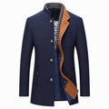 Herrenjacke mit modernem Schnitt und abnehmbarem Kragen - 2