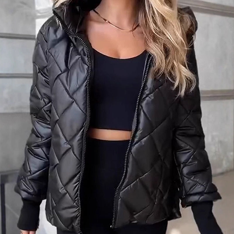 Damen Steppjacke mit Kapuze und modischer Silhouette - 6