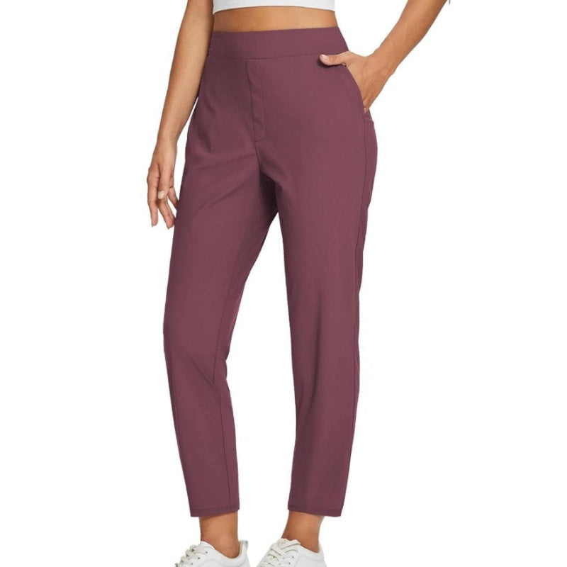 Damen Freizeithose mit schmalem Schnitt und praktischen Taschen - 14