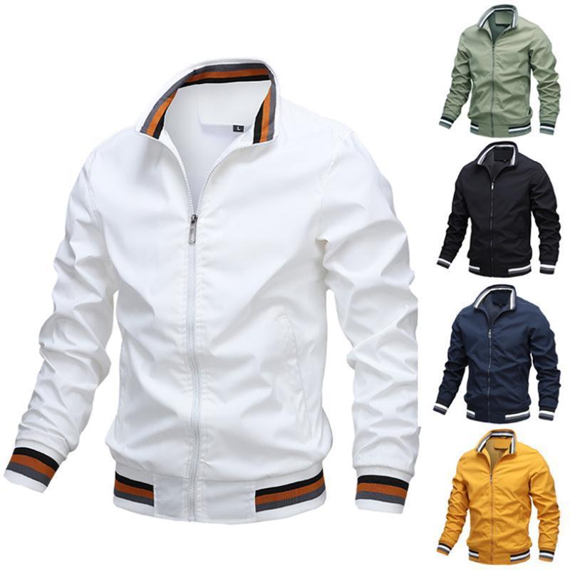Sportliche Herrenjacke mit Stehkragen und praktischen Taschen - 1