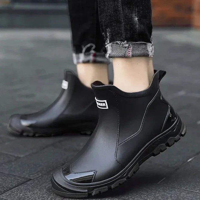 Sportliche Herren Boots mit rutschfester Sohle - 10