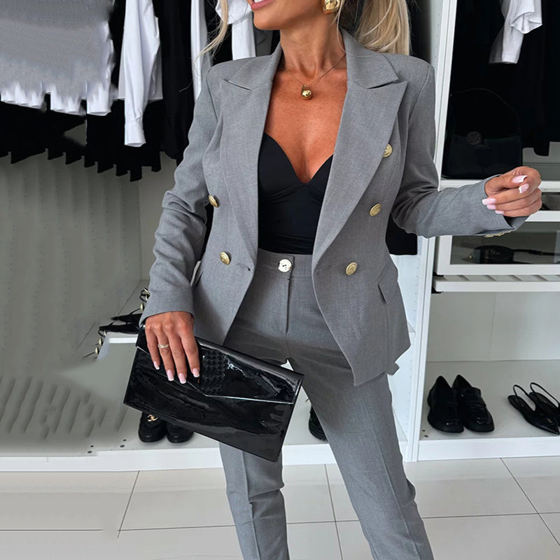 Blazer Damen mit figurbetonendem Schnitt und doppelten Knopfdetails - 3
