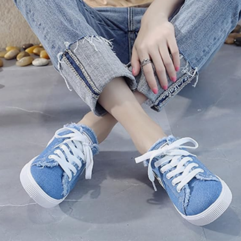 Damen Sneakers mit offener Ferse und fransigen Details - 4