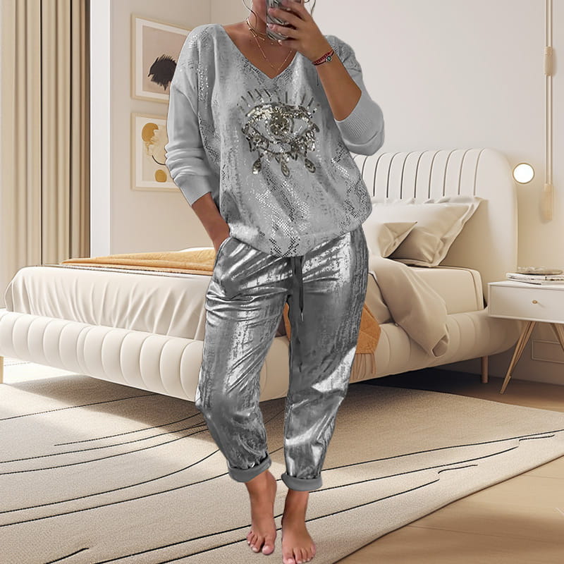 Stylisches Damen Outfit mit V-Ausschnitt und funkelnden Details - 2