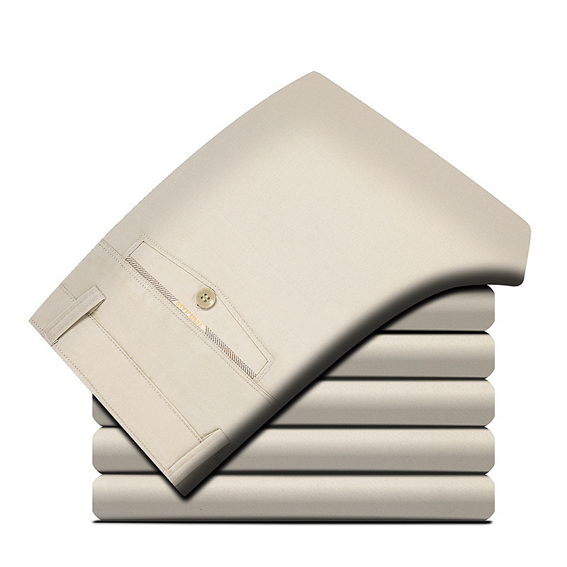 Schmal geschnittene Herren Chinos mit praktischen Taschen | M&G - 13 - Modeglanz