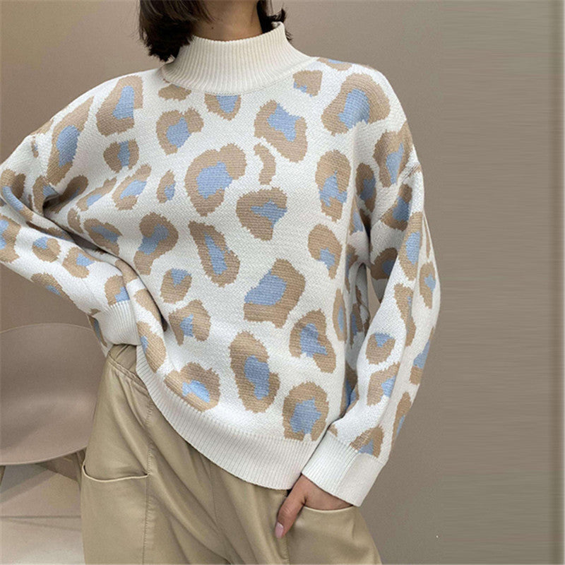 Modischer Pullover Damen mit hohem Kragen und Leopardenmuster | T&S - 1 - Modeglanz
