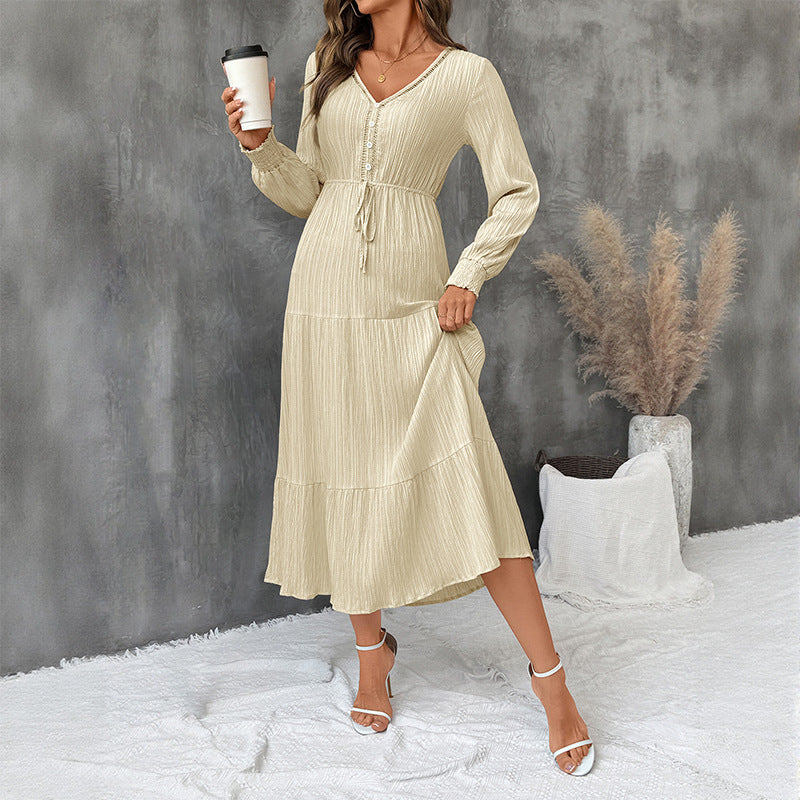 Midi Kleid Damen mit V-Ausschnitt und Bindegürtel | T&S - 2 - Modeglanz