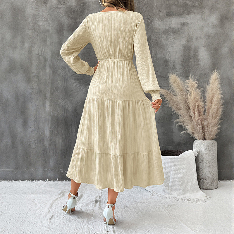 Midi Kleid Damen mit V-Ausschnitt und Bindegürtel | T&S - 4 - Modeglanz
