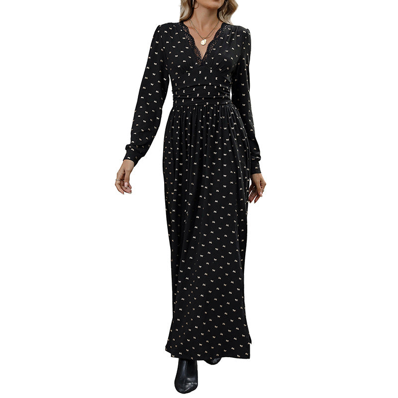 Elegantes Maxikleid für Damen mit V-Ausschnitt und figurbetonter Silhouette - J&B - 5 - Modeglanz