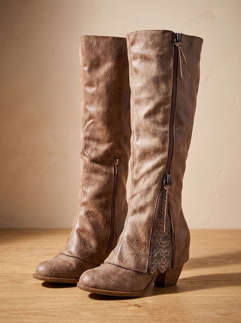 Stiefel Damen mit Blockabsatz und seitlichem Reißverschluss | T&S - 1 - Modeglanz