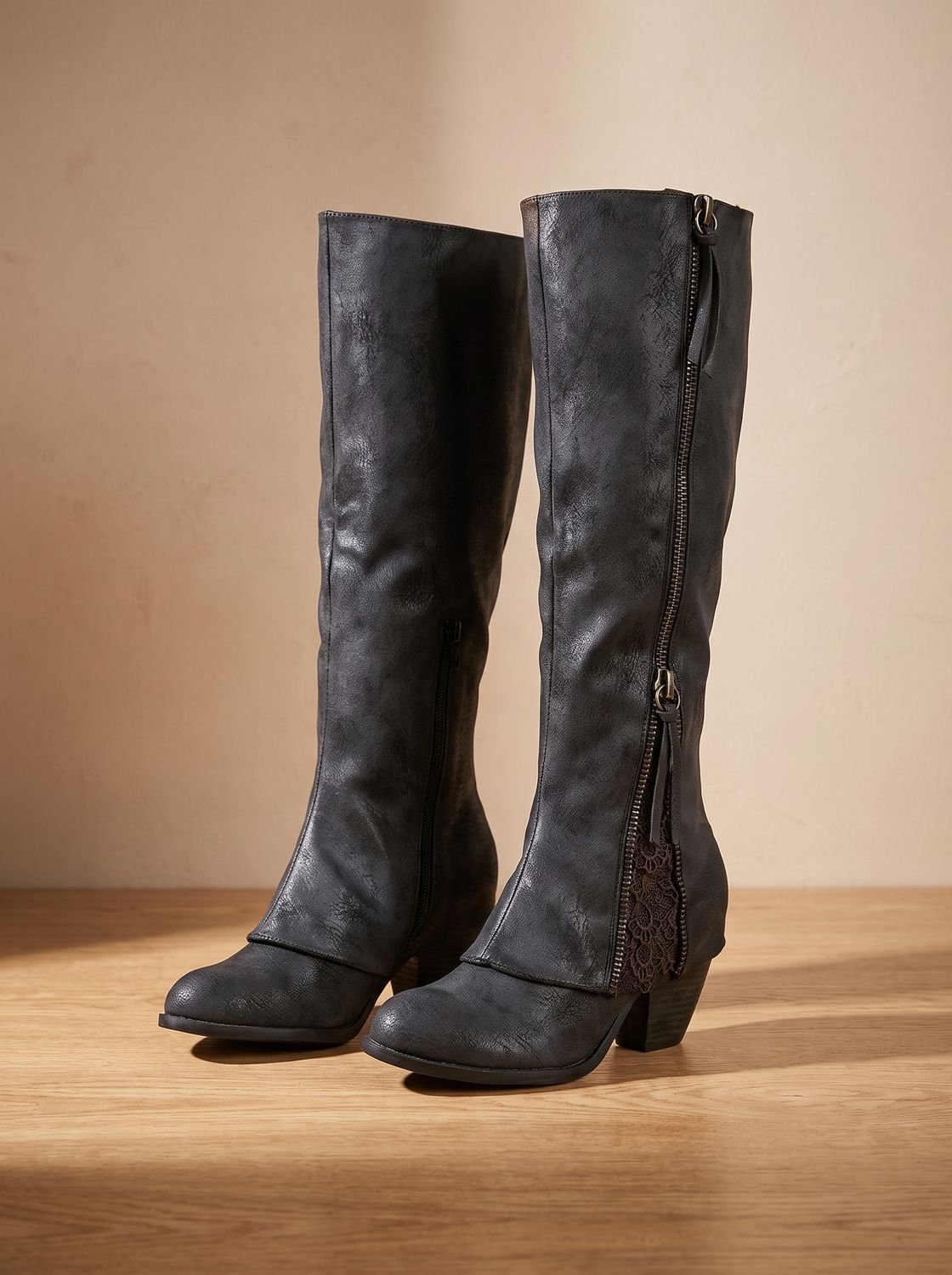 Stiefel Damen mit Blockabsatz und seitlichem Reißverschluss | T&S - 2 - Modeglanz