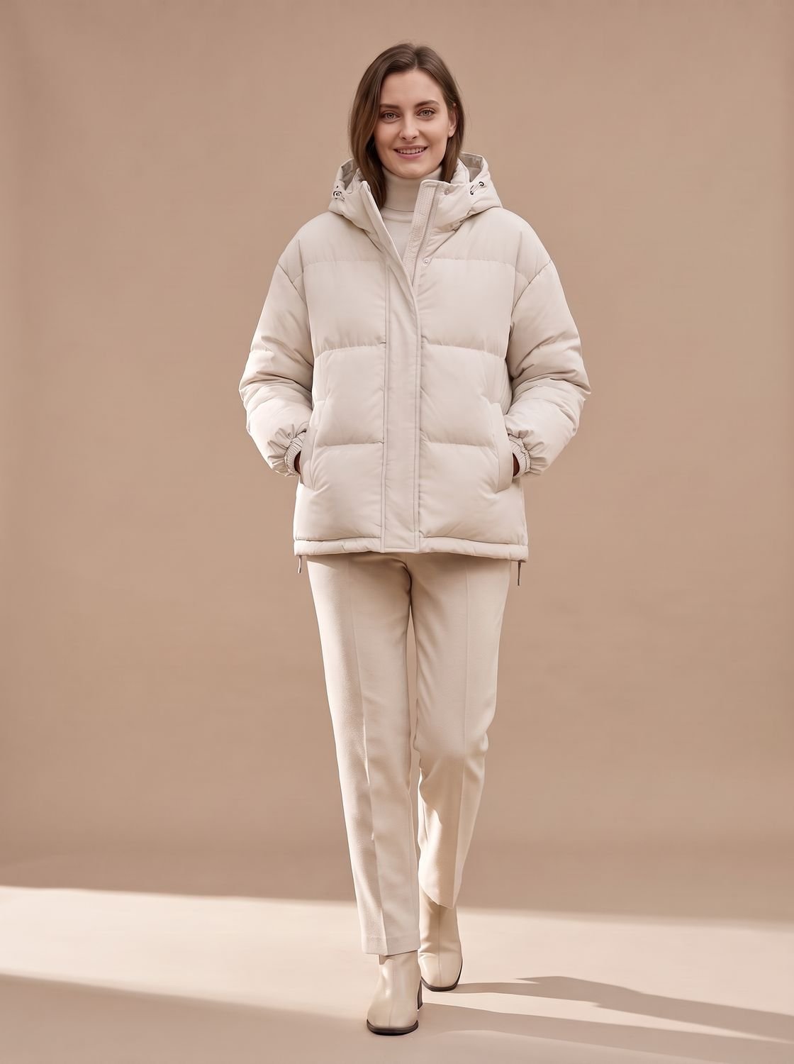 Damen Winterjacke mit Kapuze und lässiger Silhouette | T&S - 3 - Modeglanz