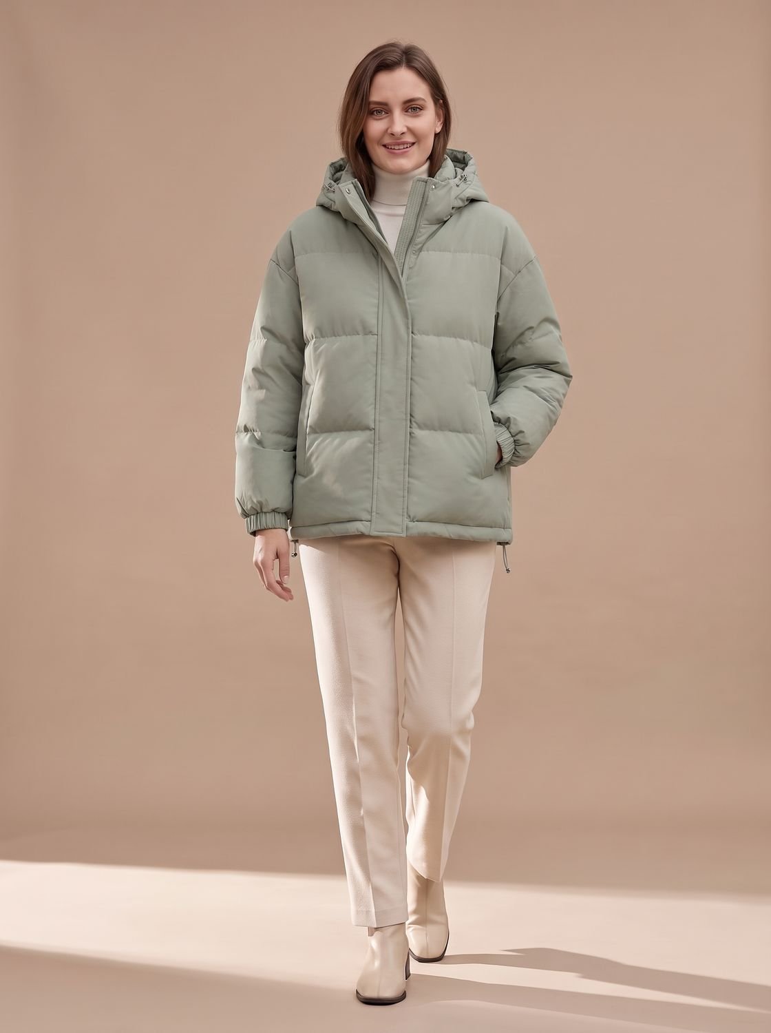 Damen Winterjacke mit Kapuze und lässiger Silhouette | T&S - 5 - Modeglanz