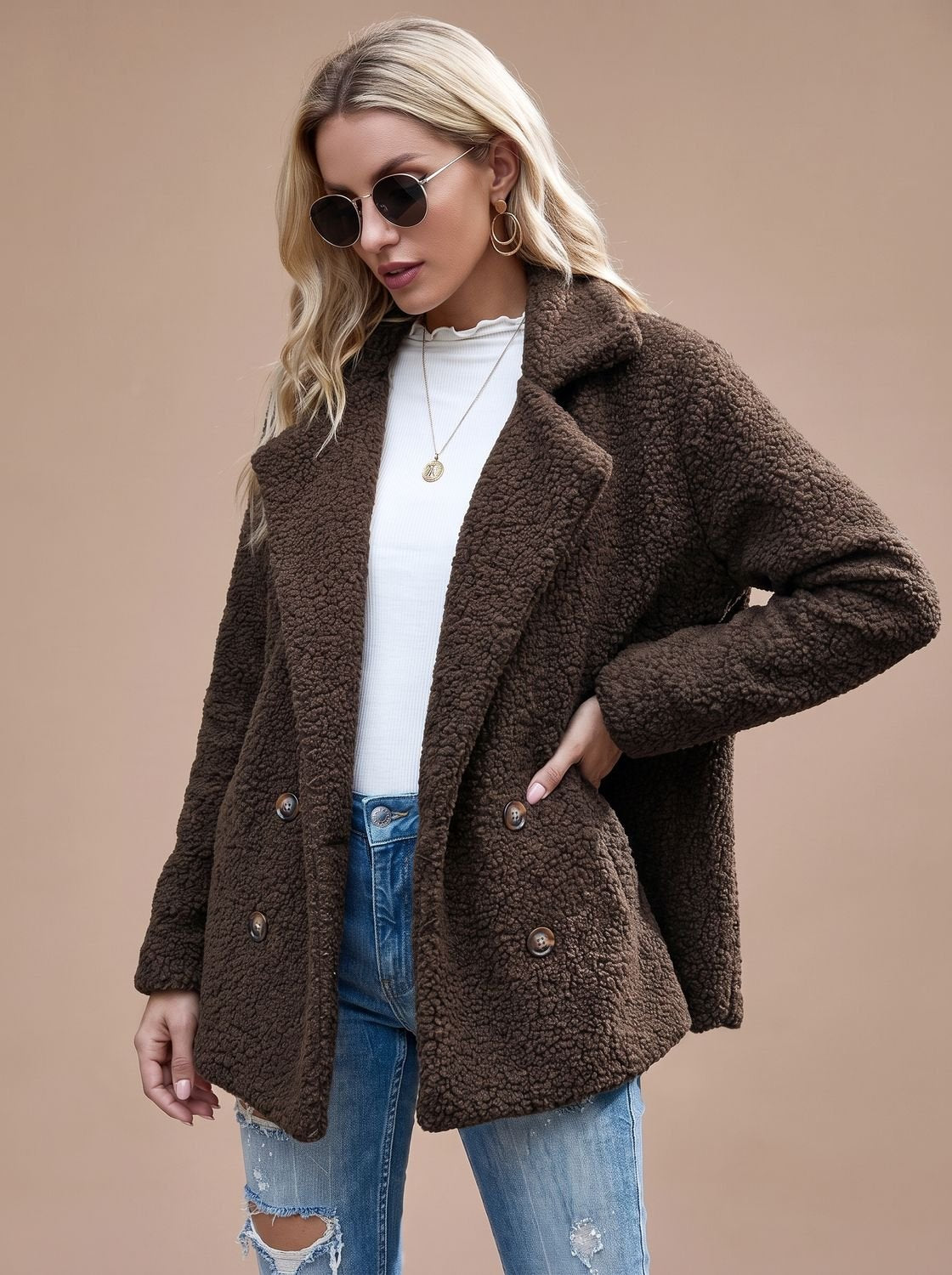 Damenjacke mit klassischem Revers und doppelter Knopfleiste - legerer Look - 8 - Trendlinie