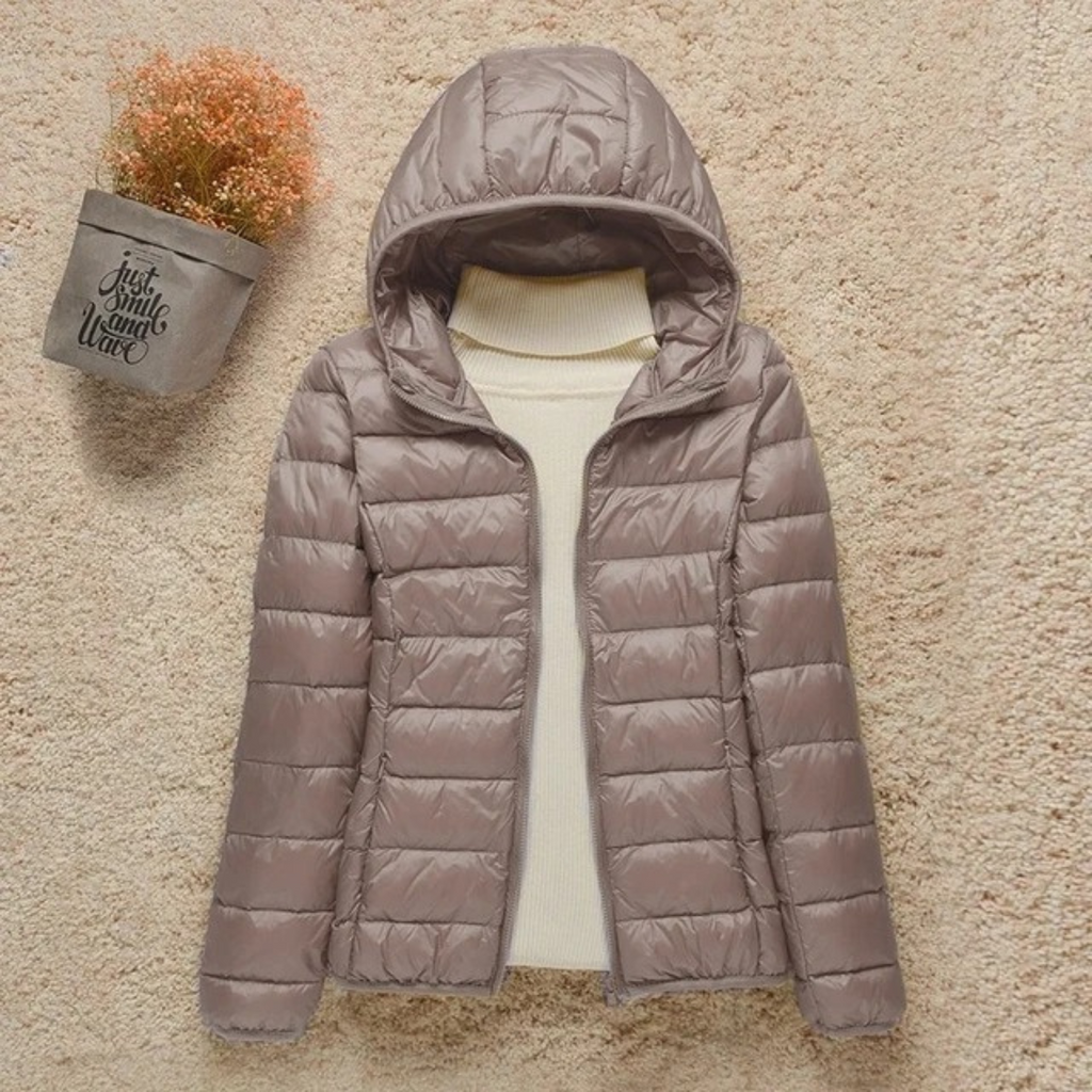 Damen Steppjacke mit Kapuze und tailliertem Schnitt - 3 - Trendlinie