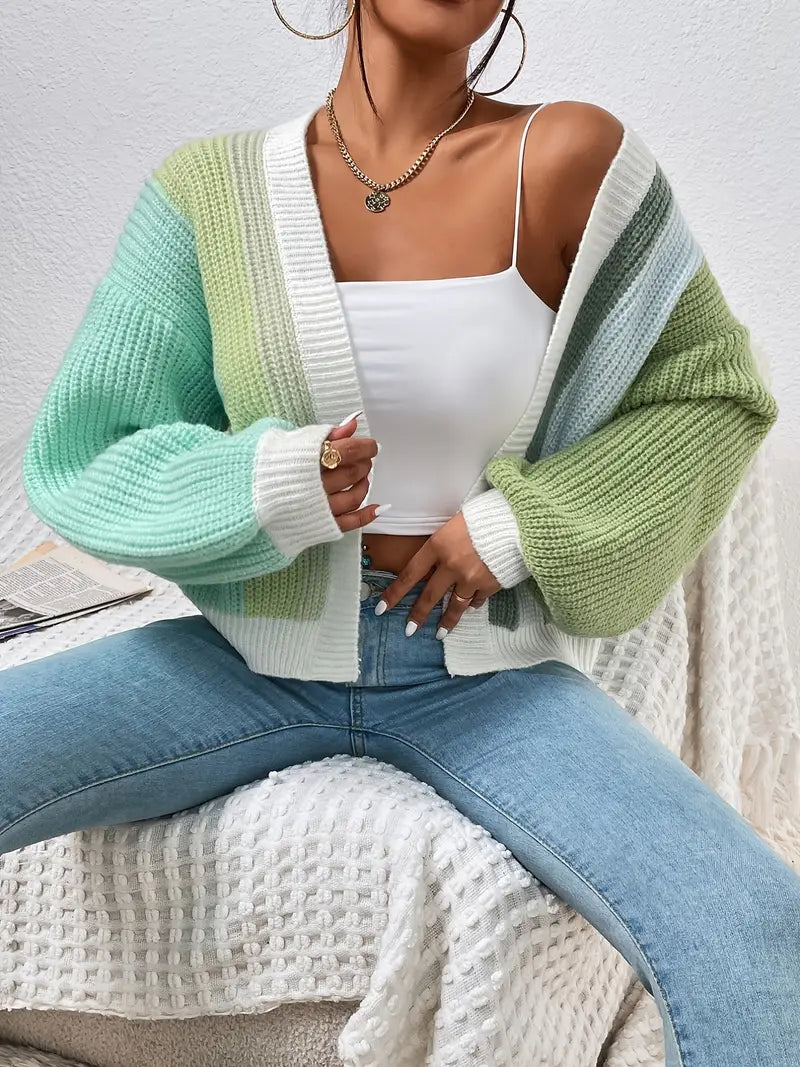 Bunter Damen Cardigan mit weitem Schnitt und lässigem Design | T&S - 9 - Trendlinie