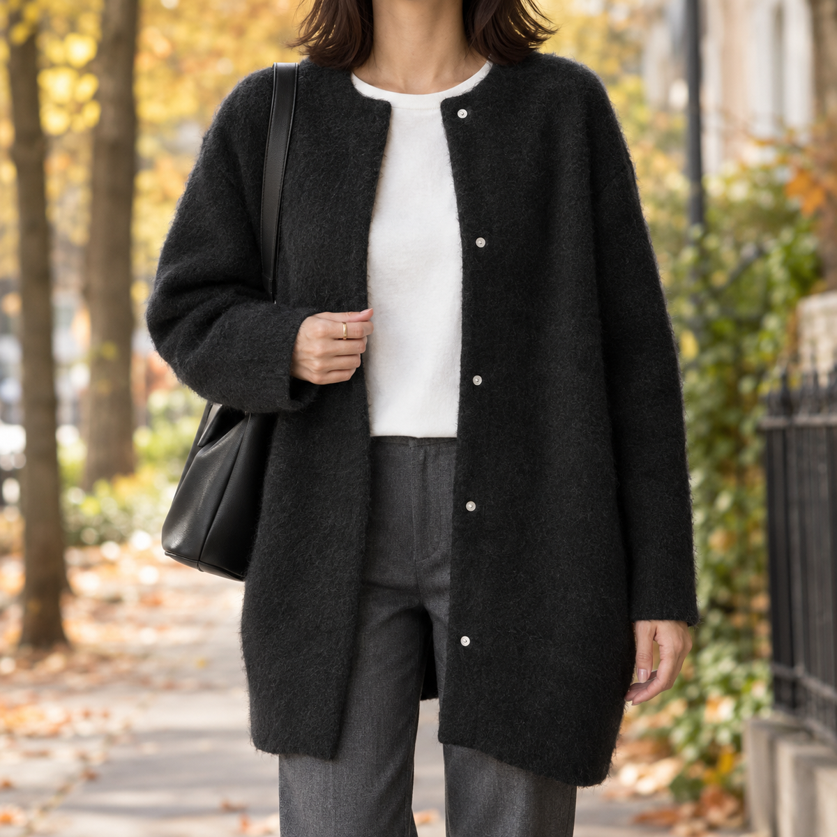 Cardigan Damen mit legerer Passform und Knopfdetails - 1 - Trendlinie