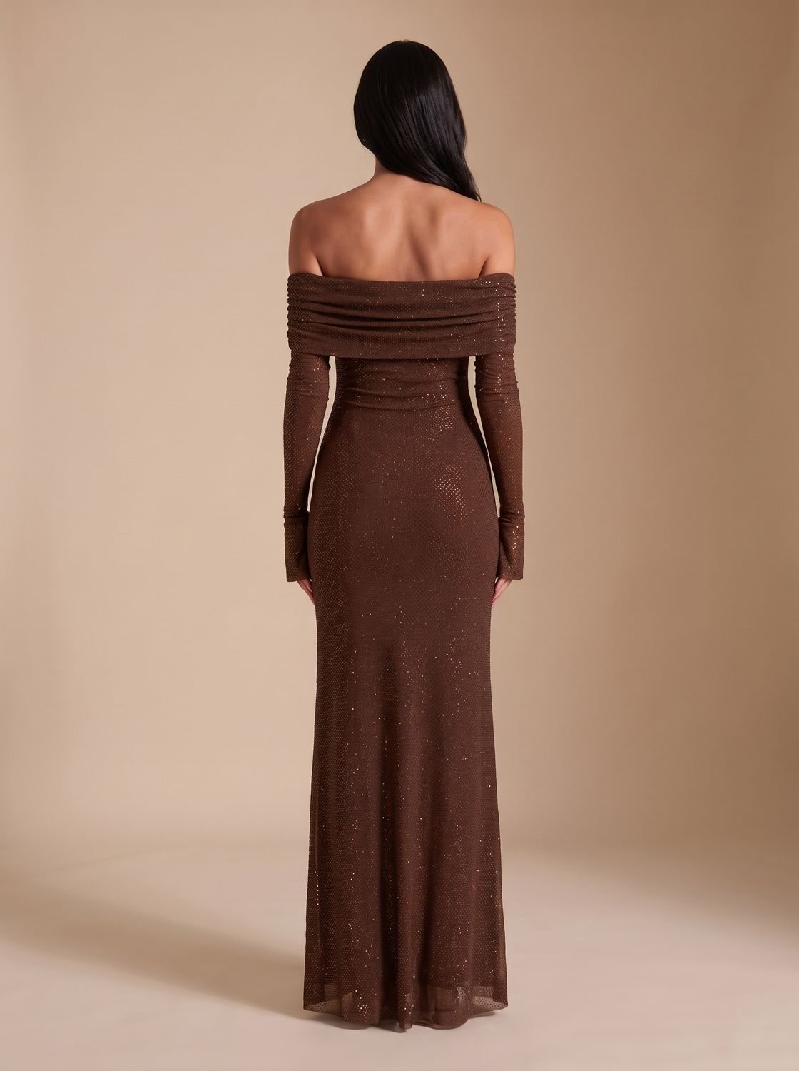 Abendkleid Damen schulterfrei mit langen Ärmeln und figurbetonter Silhouette - 5 - Trendlinie