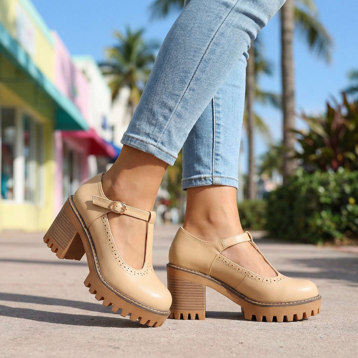 Damen Pumps mit Blockabsatz und T-Strap-Design - 8 - Trendlinie
