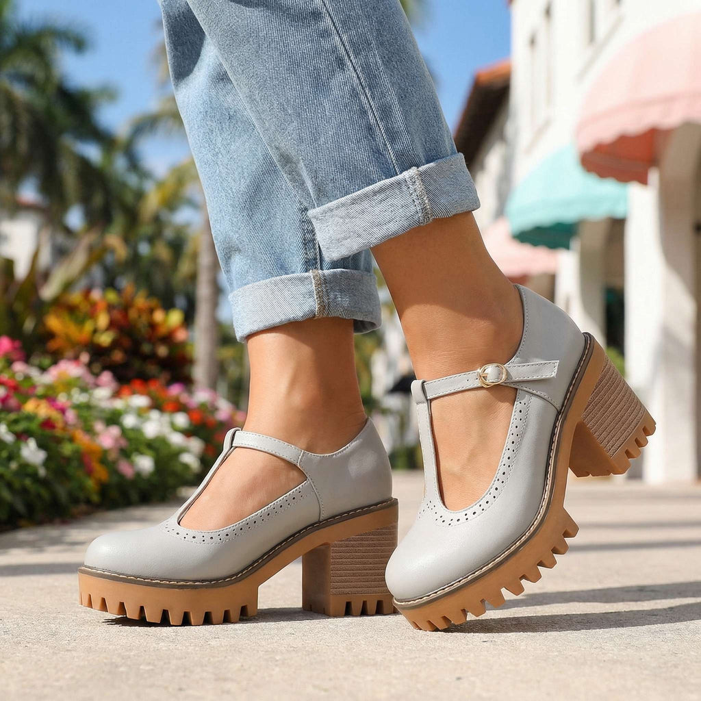 Damen Pumps mit Blockabsatz und T-Strap-Design - 14 - Trendlinie