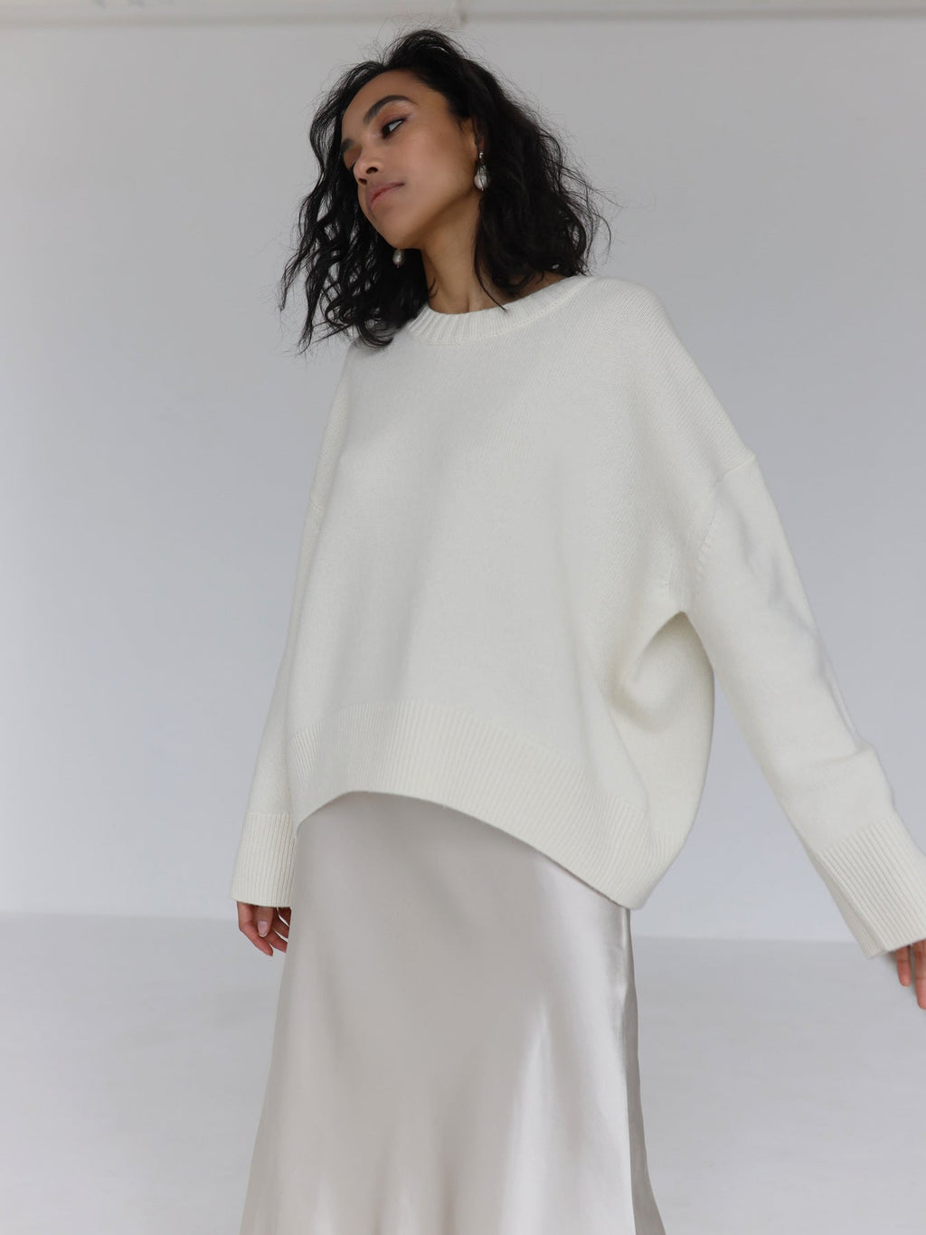 Pullover Damen mit weitem Schnitt und Rundhalsausschnitt - 1 - Trendlinie