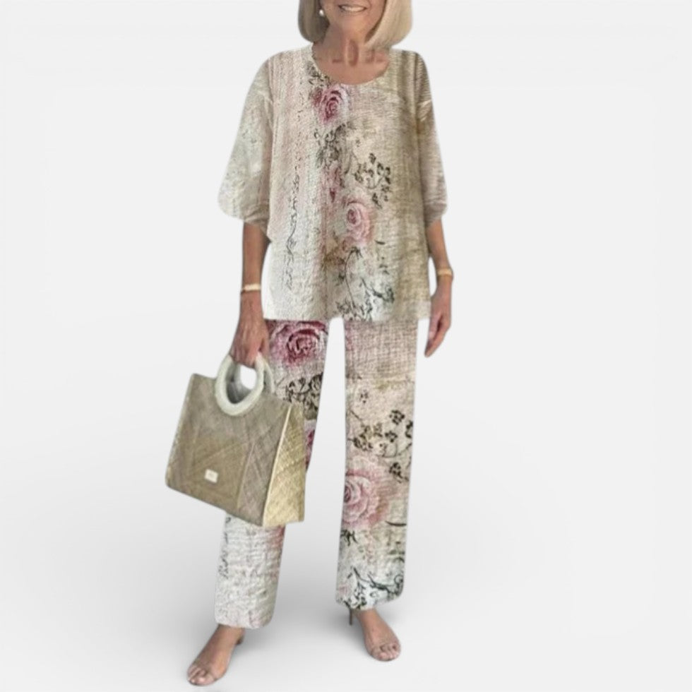 Damen Outfit mit modischer Bluse und Hose im Blumenmuster - 3 - Trendlinie