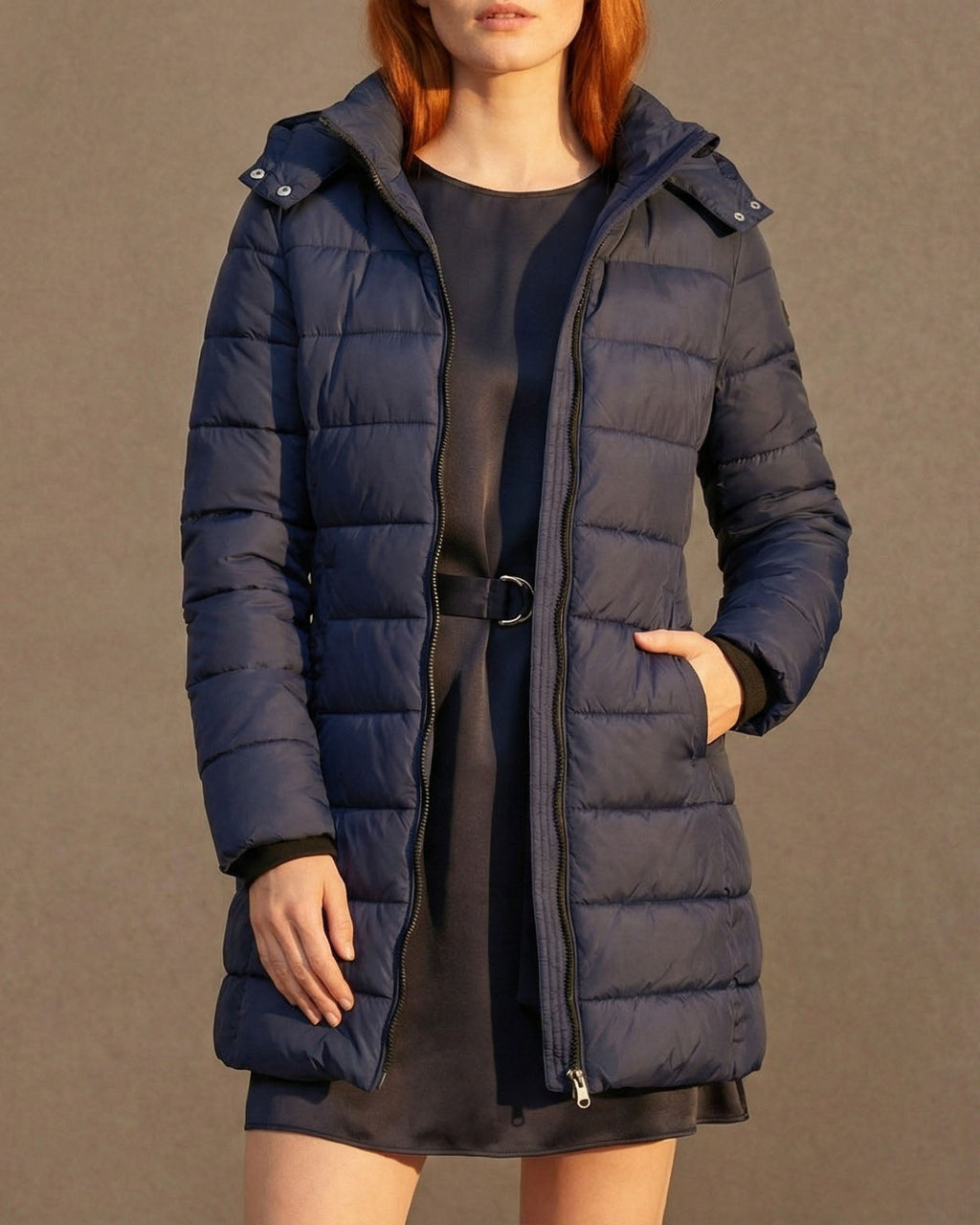 Damen Jacke mit Kapuze und tailliertem Schnitt – in trendigem Gelb - 10 - Trendlinie