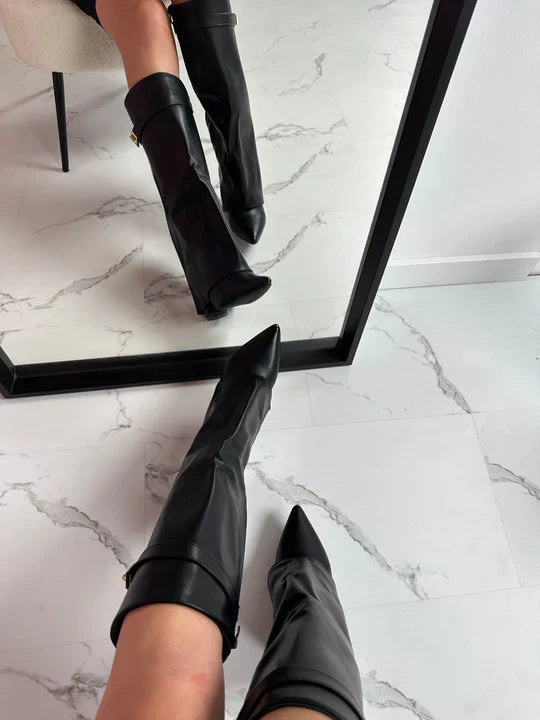 Minirock Damen mit elegantem Schnitt und modischem Design - 4 - Trendlinie