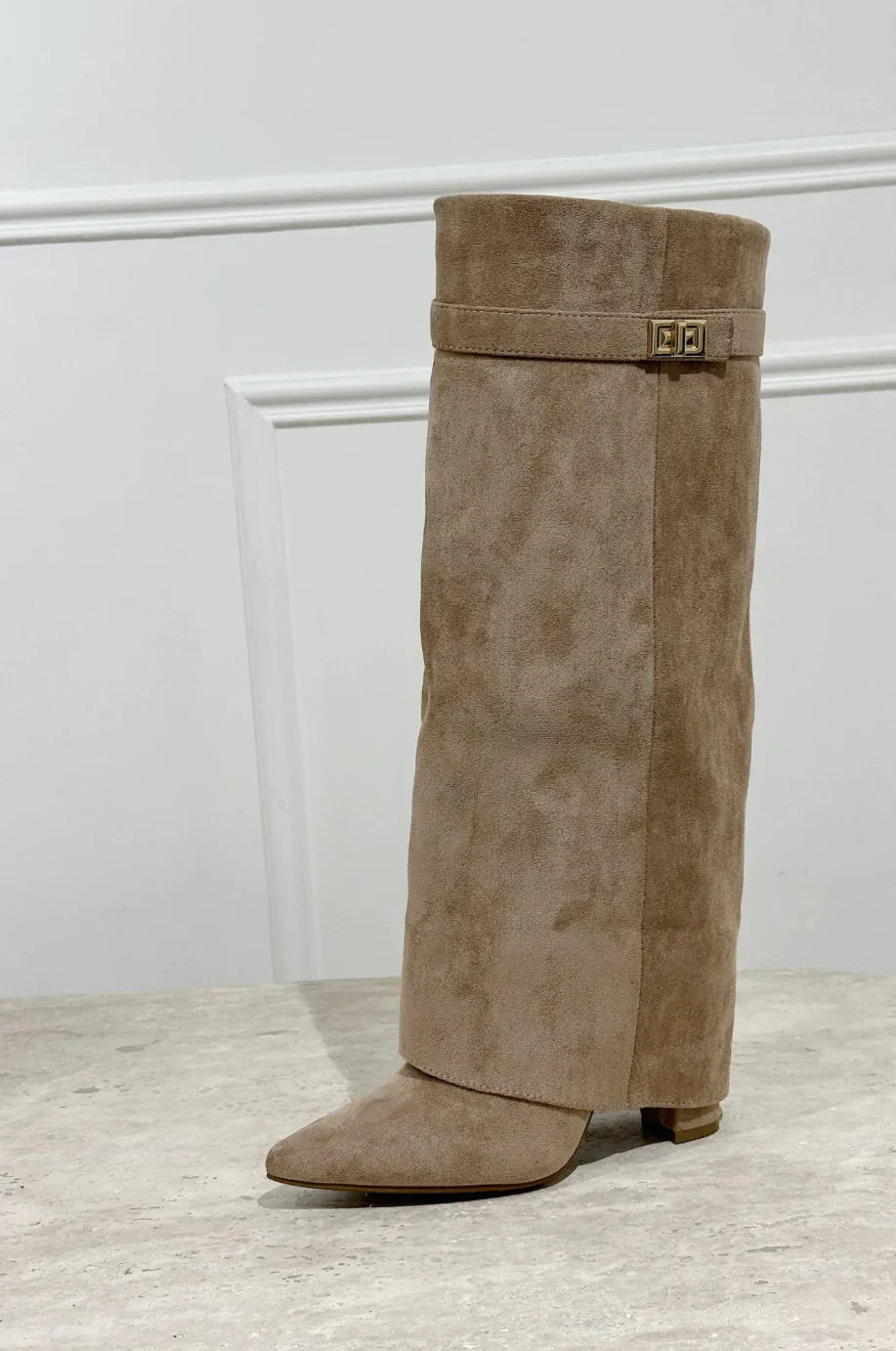 Minirock Damen mit elegantem Schnitt und modischem Design - 10 - Trendlinie
