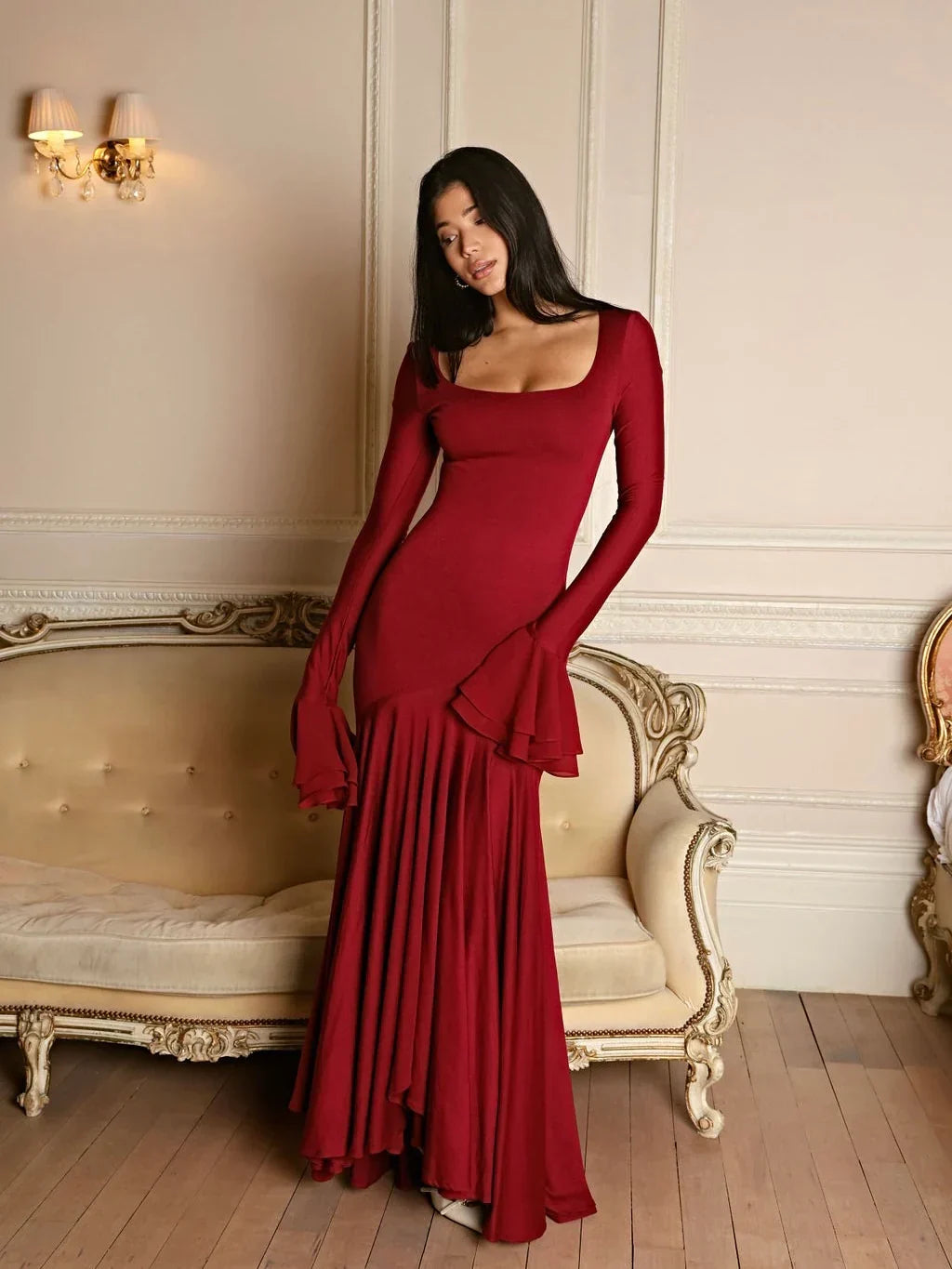 Maxikleid Damen mit V-Ausschnitt und ausgestellten Ärmeln - 1 - Trendlinie