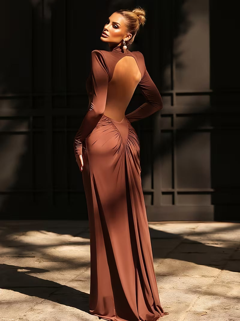 Abendkleid Damen mit figurbetonter Silhouette und hohem Kragen - 6 - Trendlinie