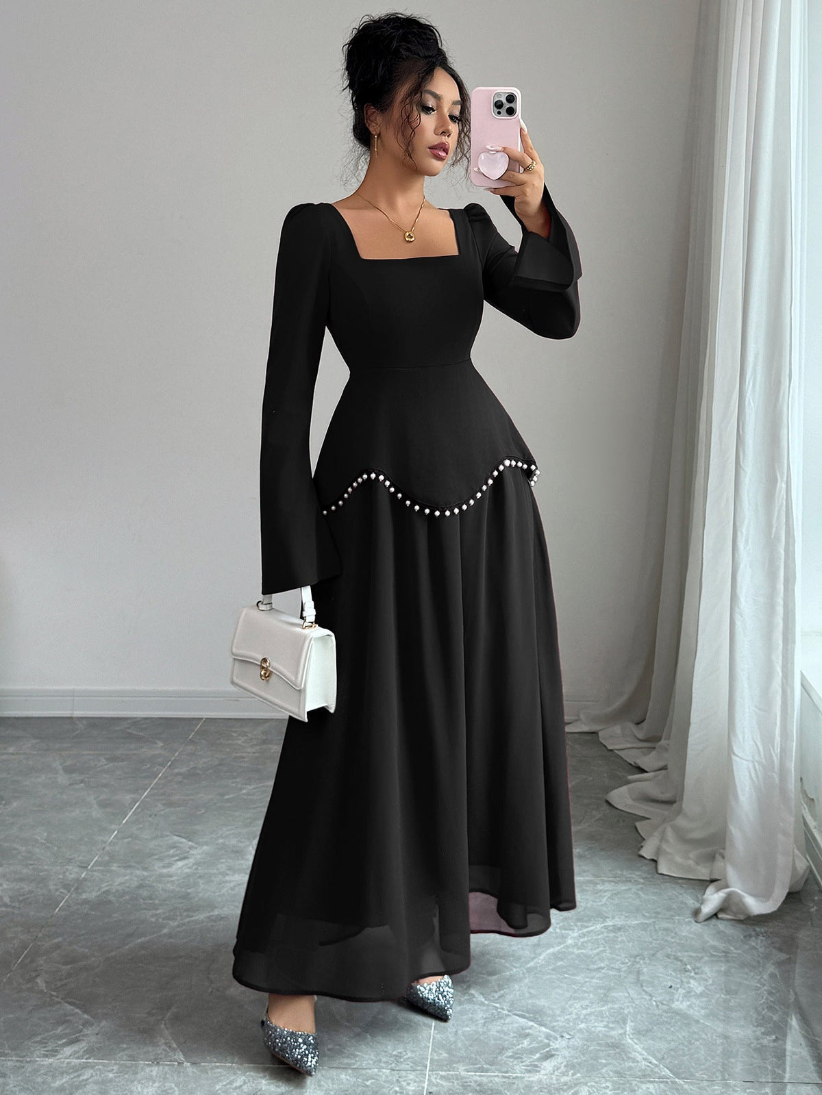 Maxikleid Damen mit quadratischem Ausschnitt und Glockenärmeln - 10 - Trendlinie