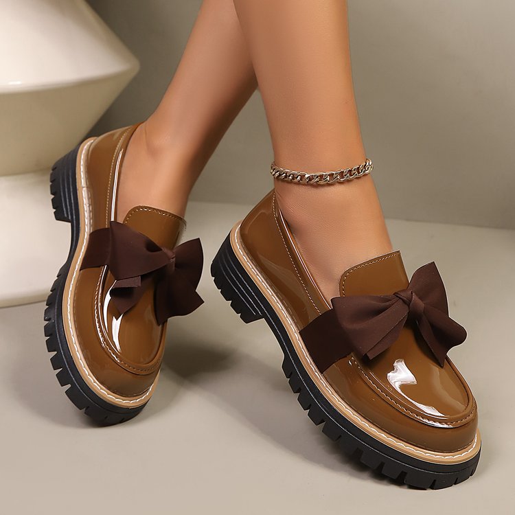Damen Loafers mit Chunky-Sohle und stilvollem Schleifen-Detail - 1 - Trendlinie